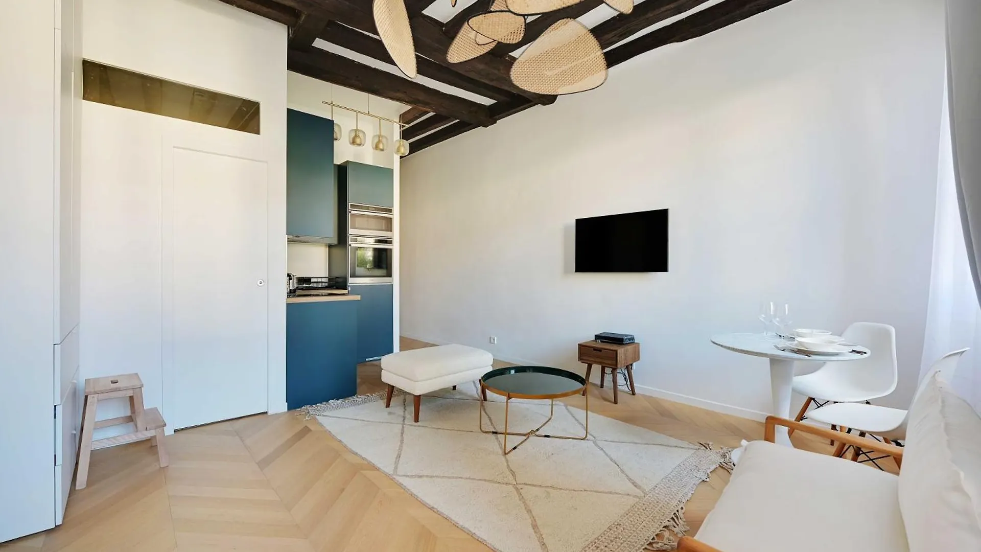 Authentic Studio - 2P - Hotel De Ville Paris